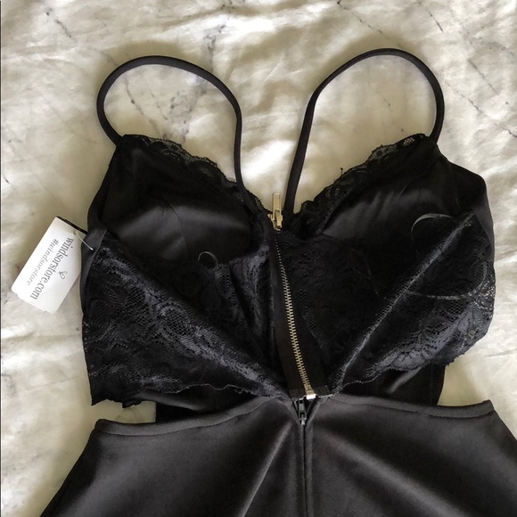 Windsor Black cutout dress - Picture 6 of 6